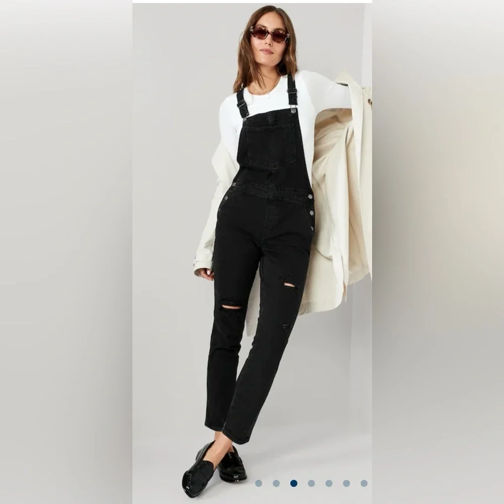 Old Navy OG Straight Black Wash Ripped Jean Overalls